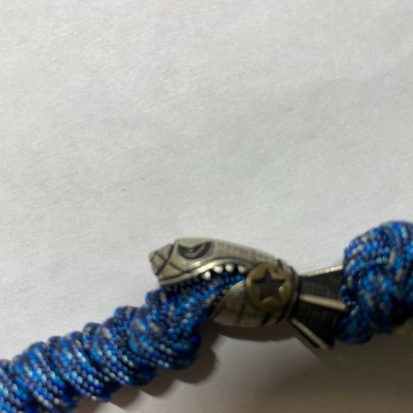 Paracord Keychain - Picture 4 of 5